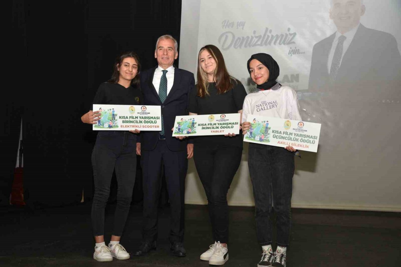 Dünya Çevre Günü’nde Pamukkale’nin korunmasına dikkat çekildi