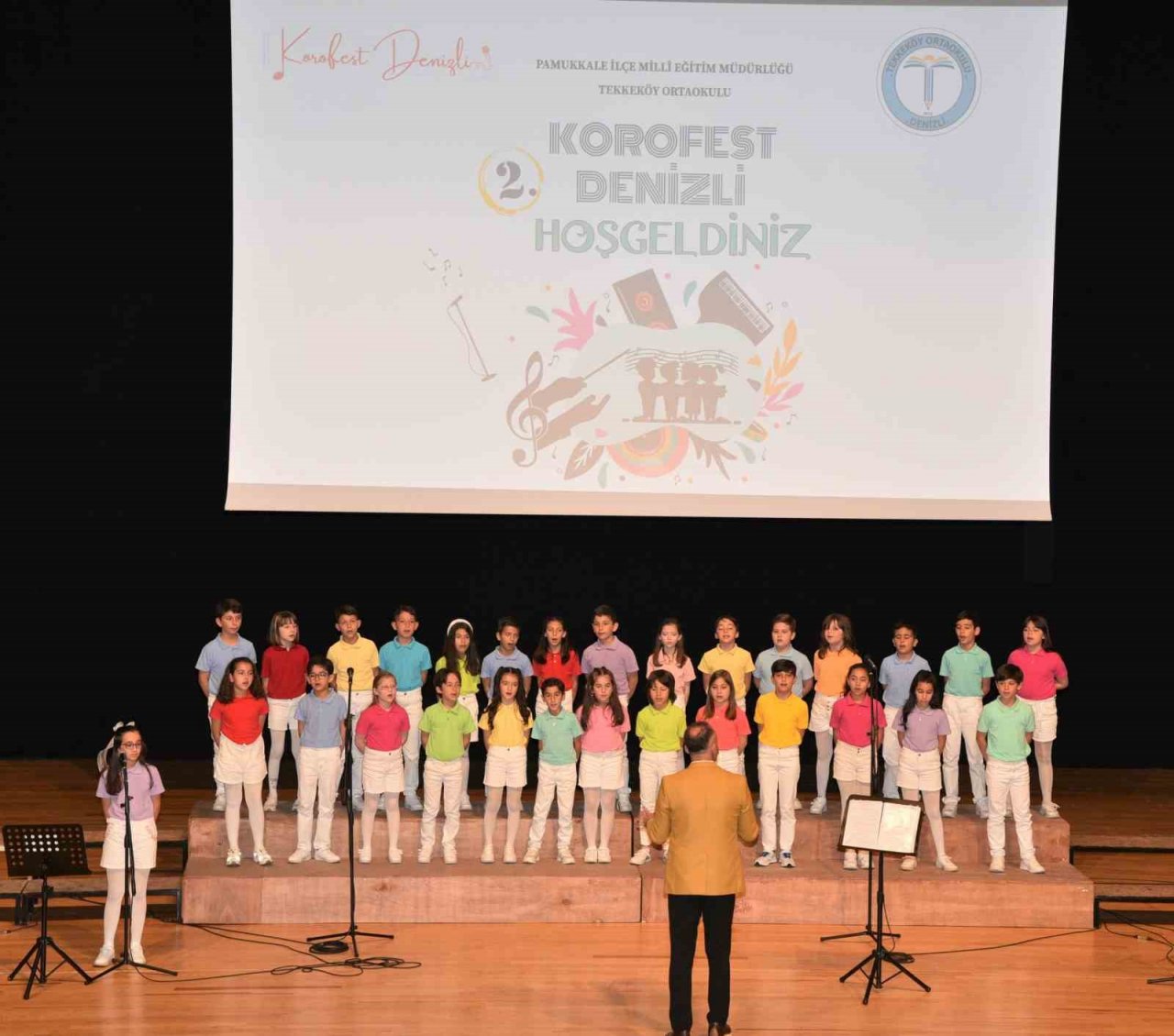 Denizli Okul Koroları Festivali başladı