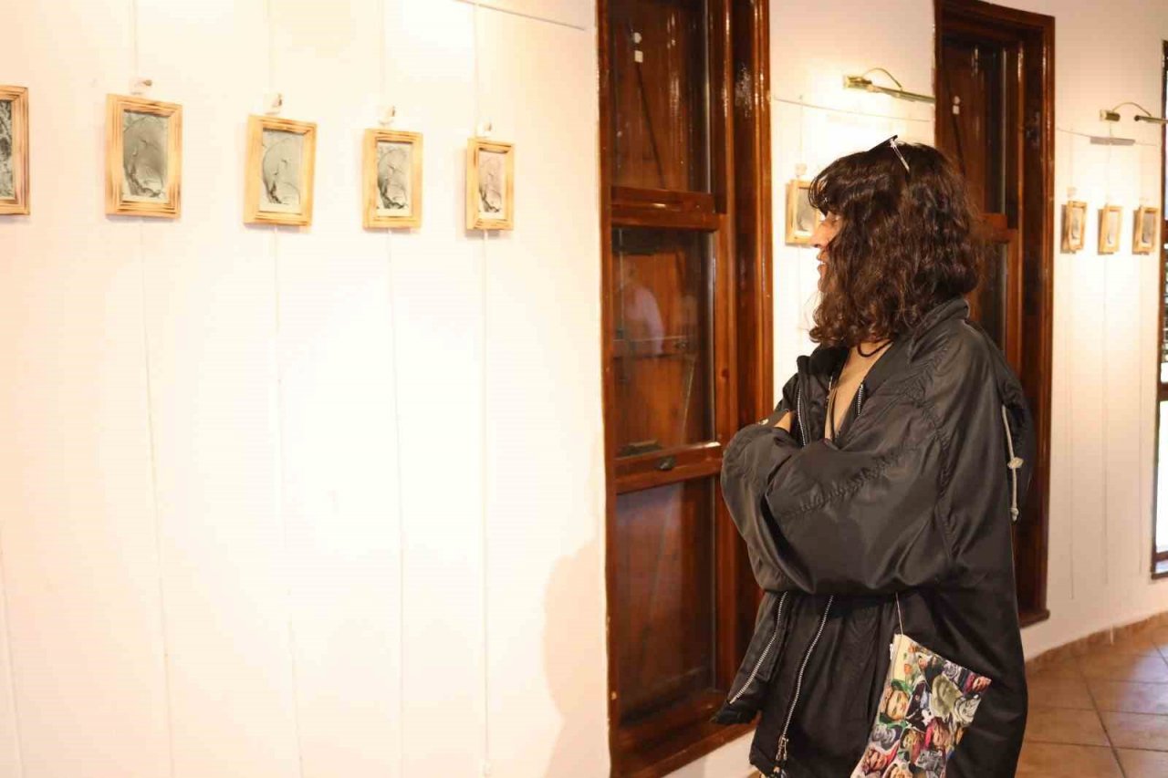 "Kaçış Çizgileri" sergisi sanatseverler ile buluştu