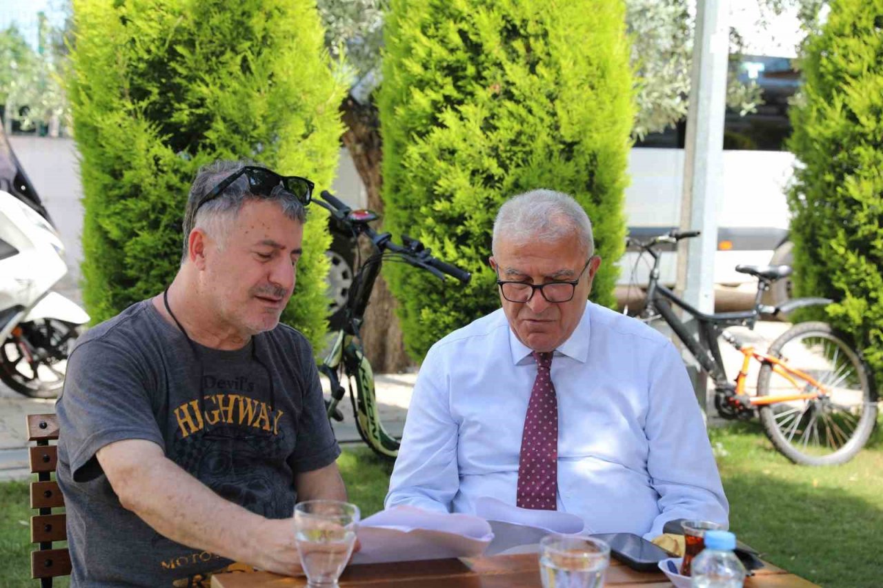 Başkan Atay ’Efeler’in Efesi’ filmi için kamera karşısına geçti