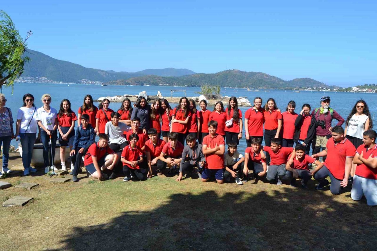 Fethiye Kuş Cenneti’nde temizlik etkinliği yapıldı