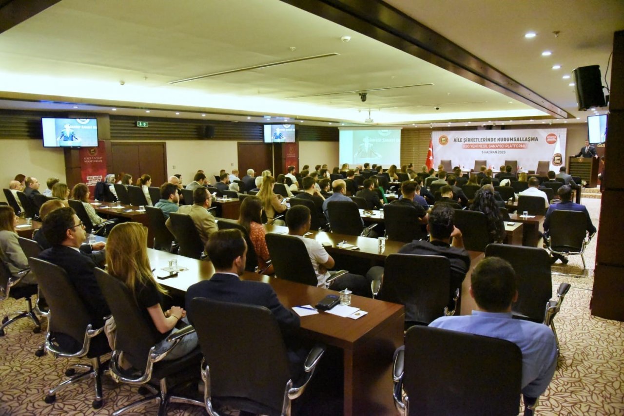 Gaziantep’te "Aile Şirketlerinde Kurumsallaşma" paneli