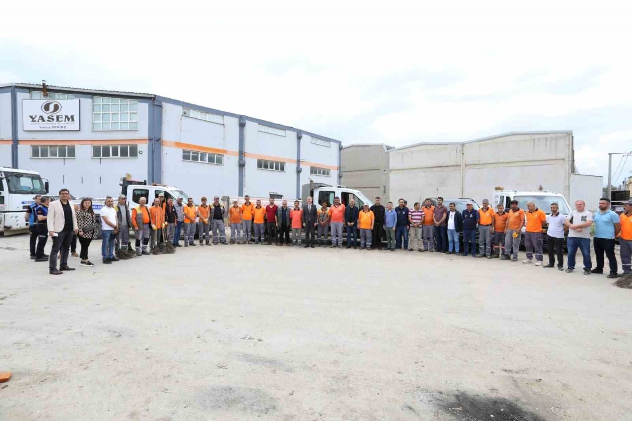 İnegöl Belediyesi Dünya Çevre Günü’nü temizlikle kutladı