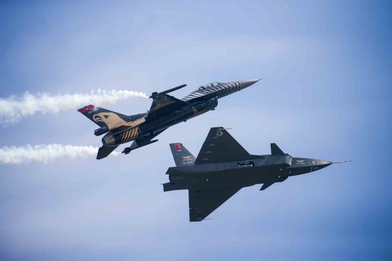 Bayraktar KIZILELMA havacılık tarihinde ilkleri başardı