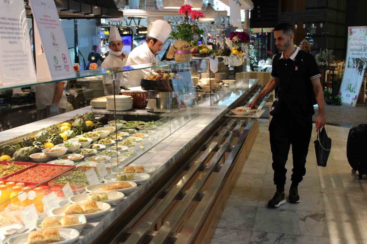 İstanbul Havalimanı’nda Ege’nin yöresel tatları sergileniyor