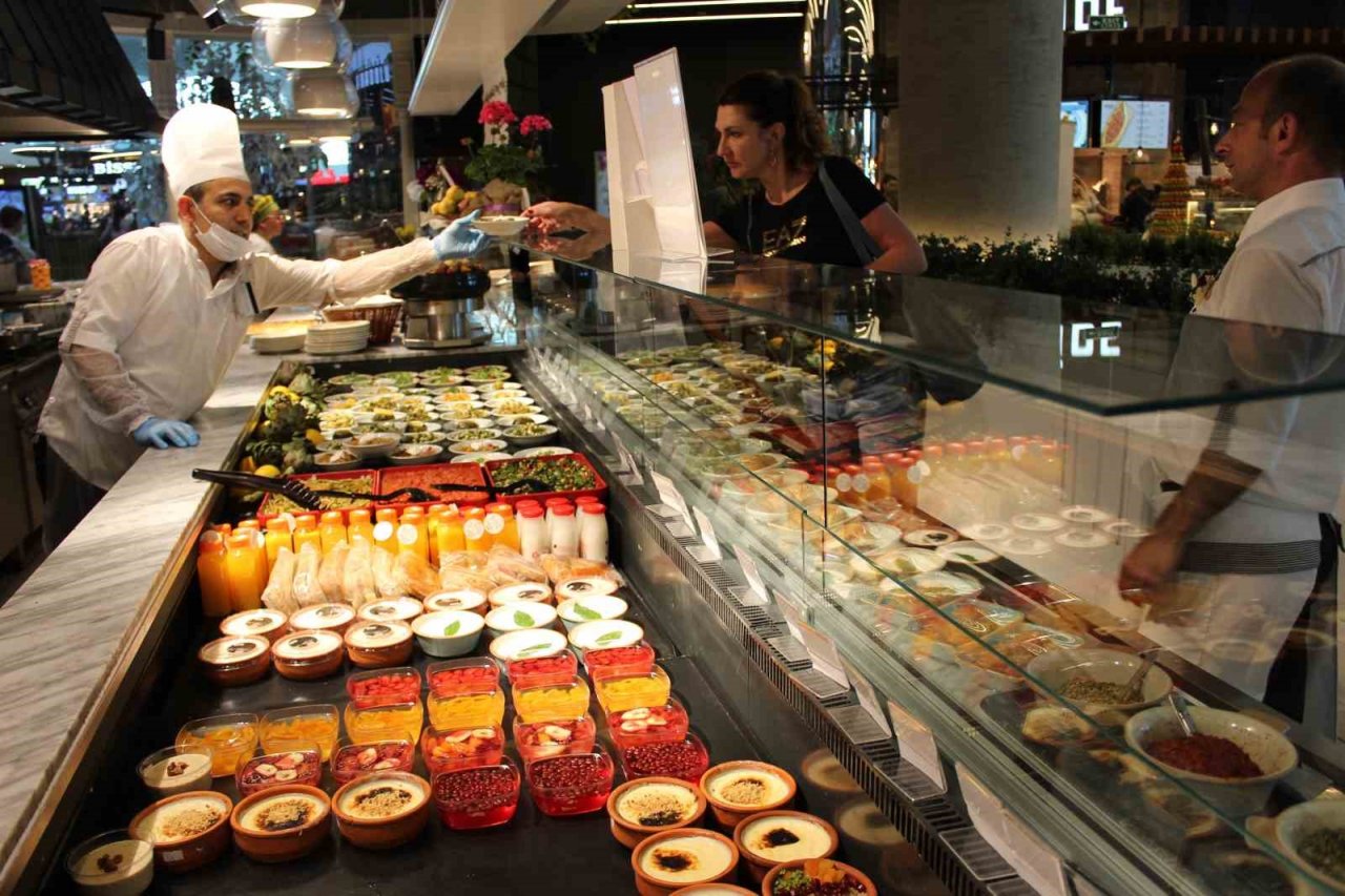 İstanbul Havalimanı’nda Ege’nin yöresel tatları sergileniyor