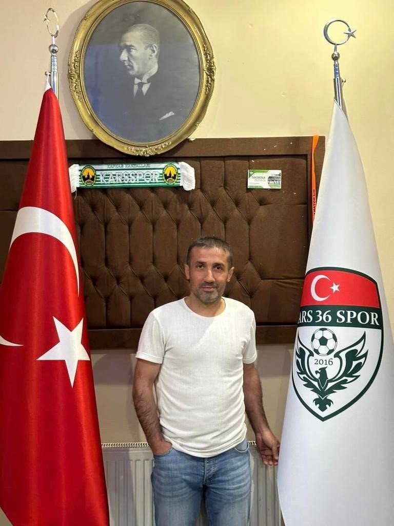 Kars 36 Spor Mikail Üzümcü ile anlaştı