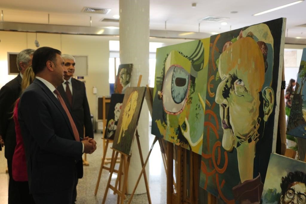 Öğrencilerden yıl sonu sanat sergisi