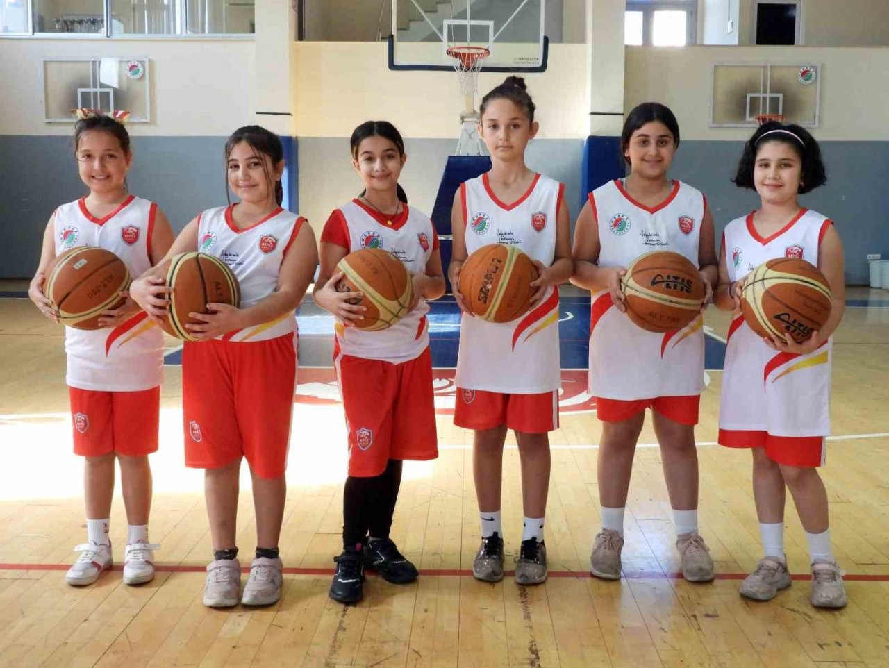 Kepez’in yaz spor okulları kayıtları başladı