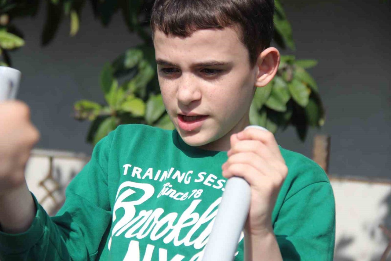 Doktorlar ’Yürüyemez’ demişti, şimdilerde atletizm branşında ter döküyor