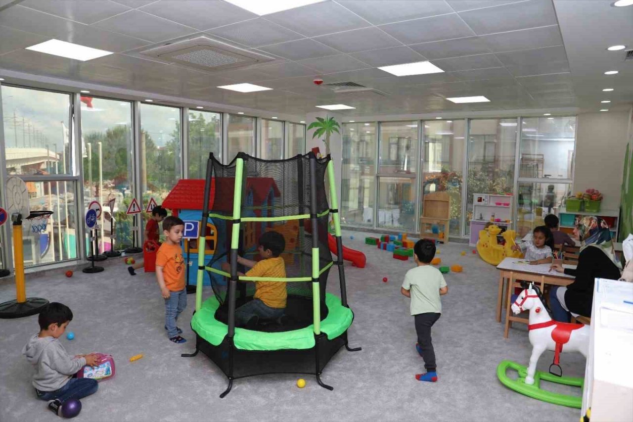 Anneler çocuklarını bu merkeze gönül rahatlığıyla emanet edebilecek