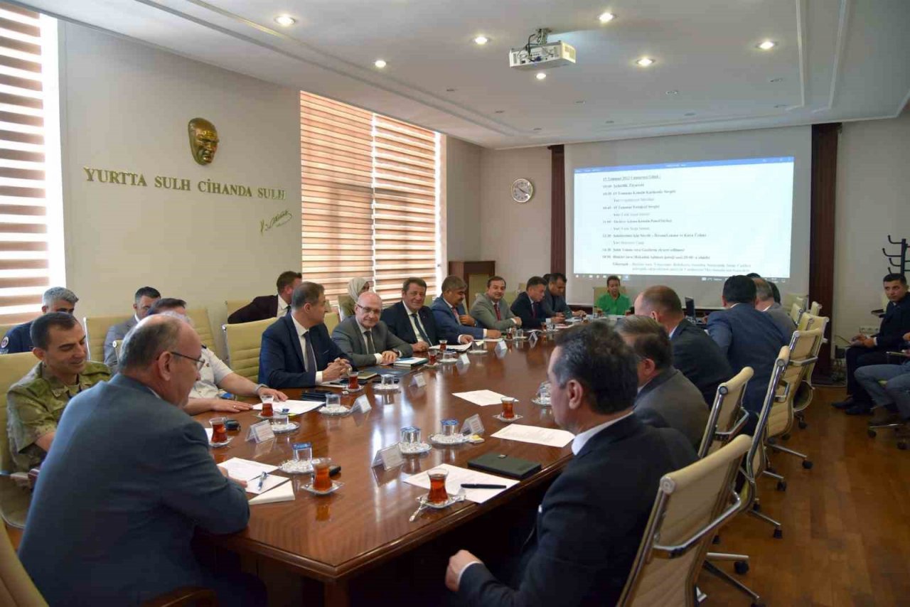 Manisa, 15 Temmuz Demokrasi ve Milli Birlik Günü’ne hazırlanıyor