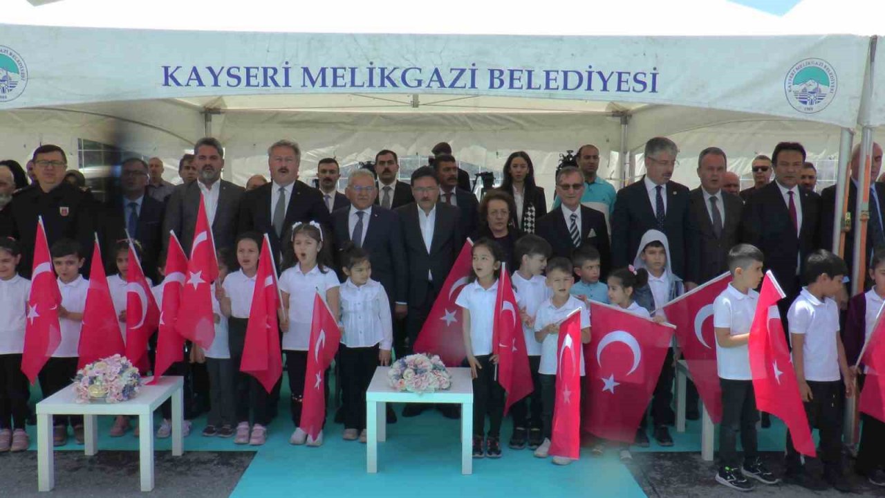 Başkan Palancıoğlu: “En çok okul yapan belediyeyiz”