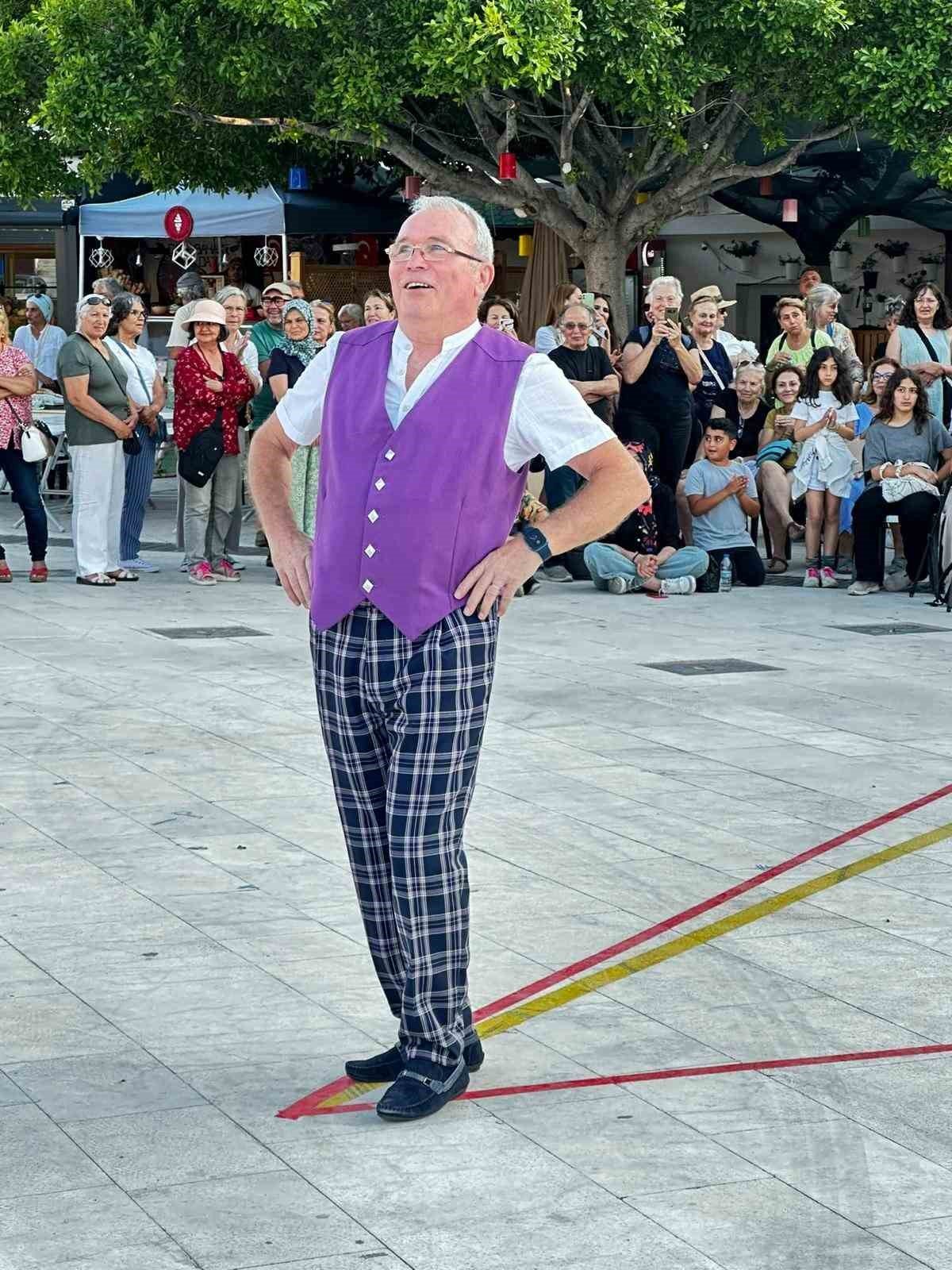 Datça Halk Eğitim Merkezi kursiyerleri hünerlerini sergiledi