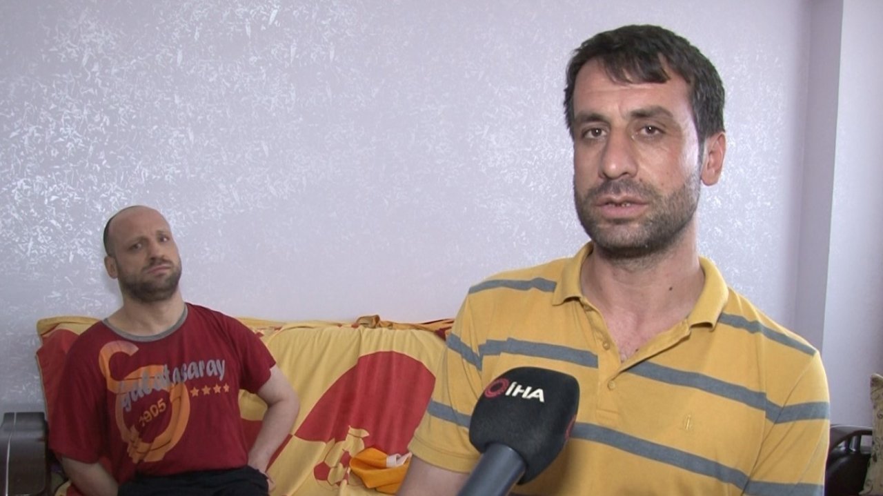 Engeli, Galatasaray aşkına engel olamadı