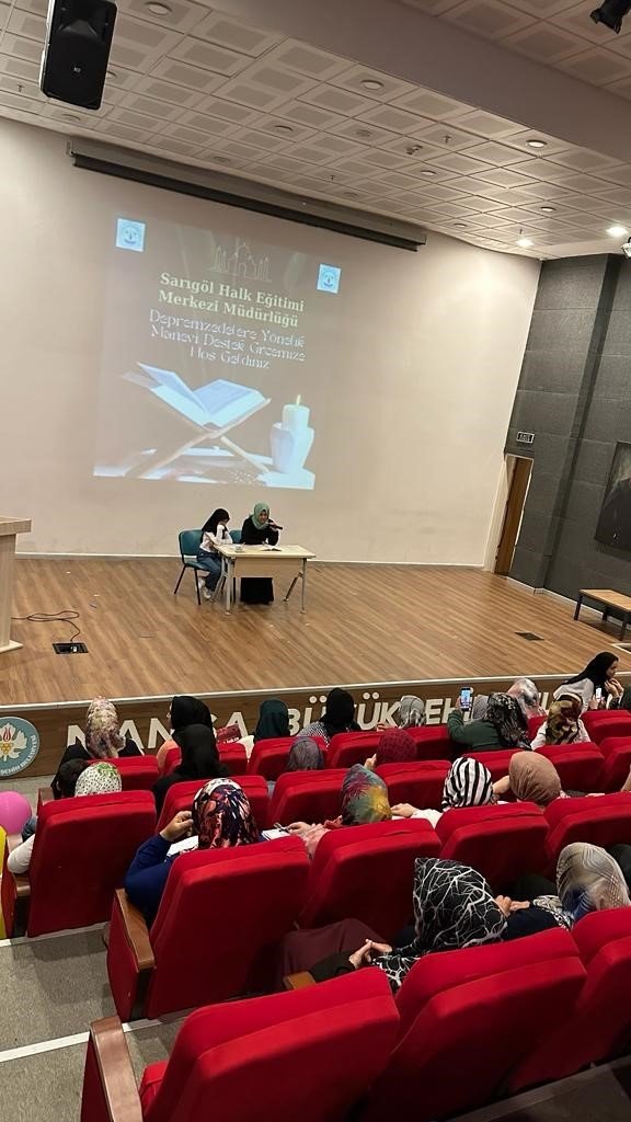 Sarıgöl’de depremzedeler için manevi destek gecesi