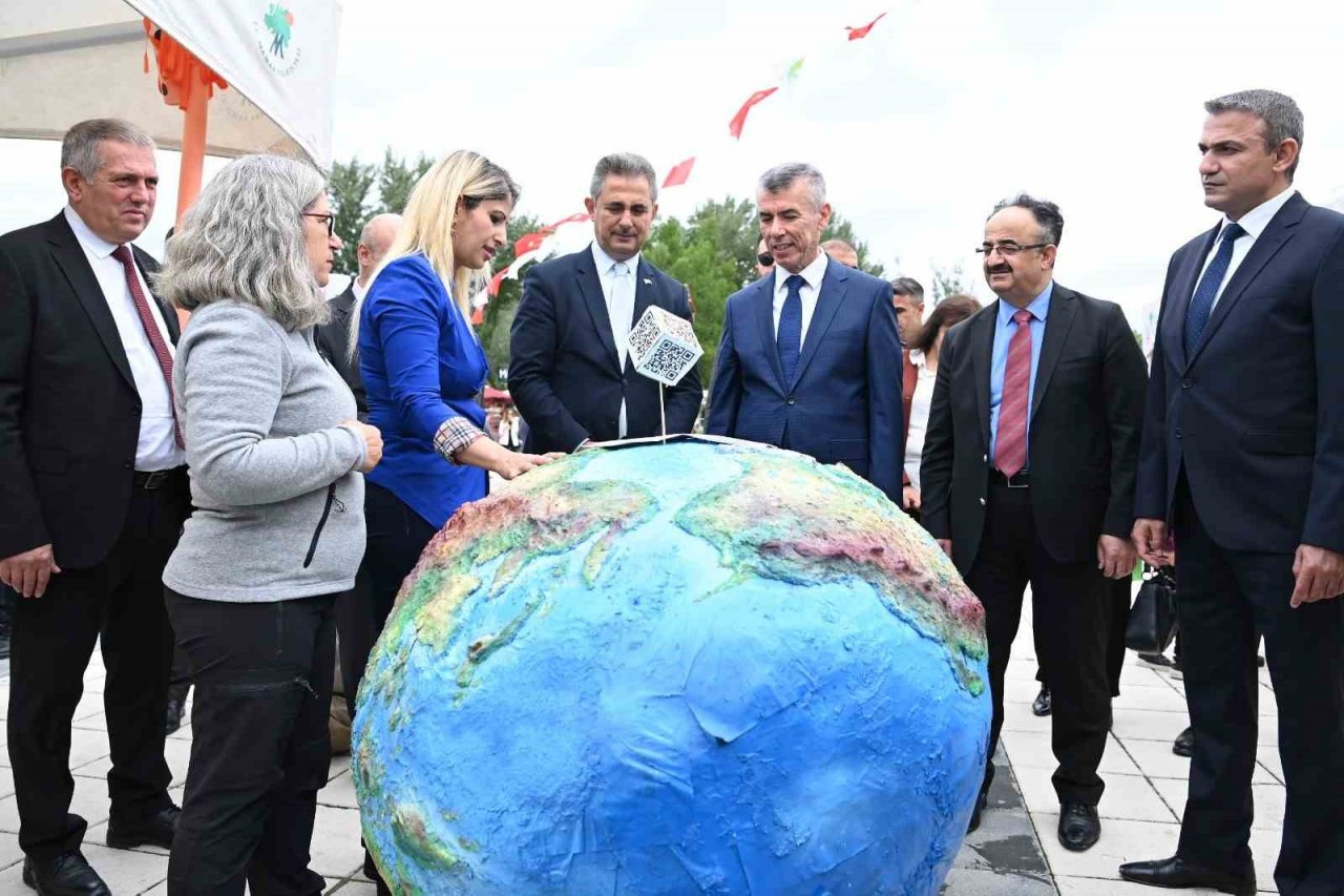 “Temiz Deniz Temiz Dünya” temalı Çevre Haftası Mamak’ta çeşitli etkinliklerle kutlanıyor