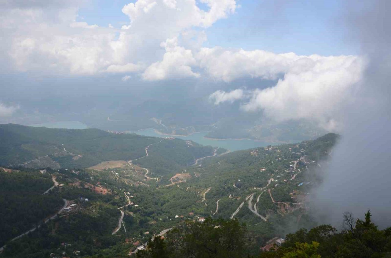 Büyükşehir Belediyesi Akçatı’nın su sorununu çözüyor