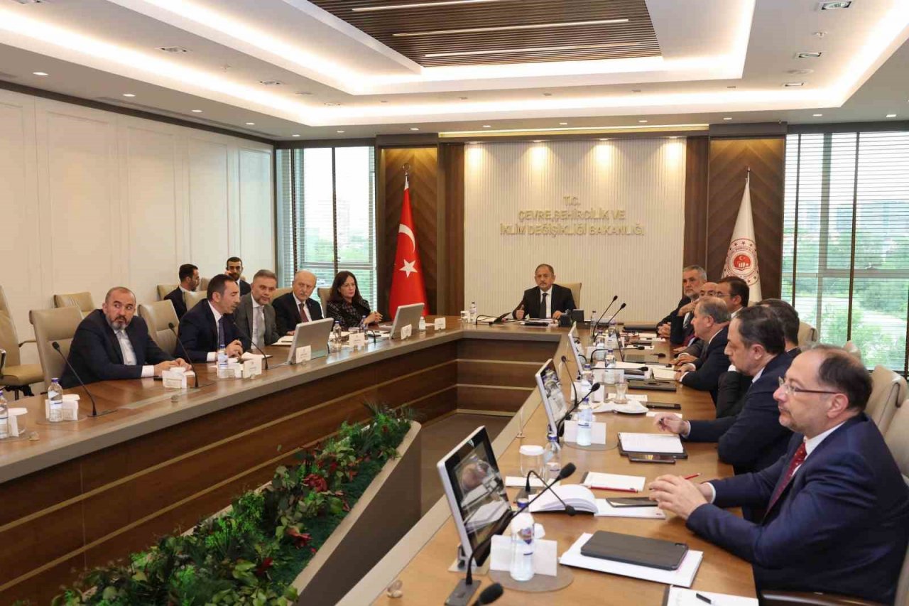 Çevre, Şehircilik ve İklim Değişikliği Bakanlığı’nın önceliği deprem bölgeleri