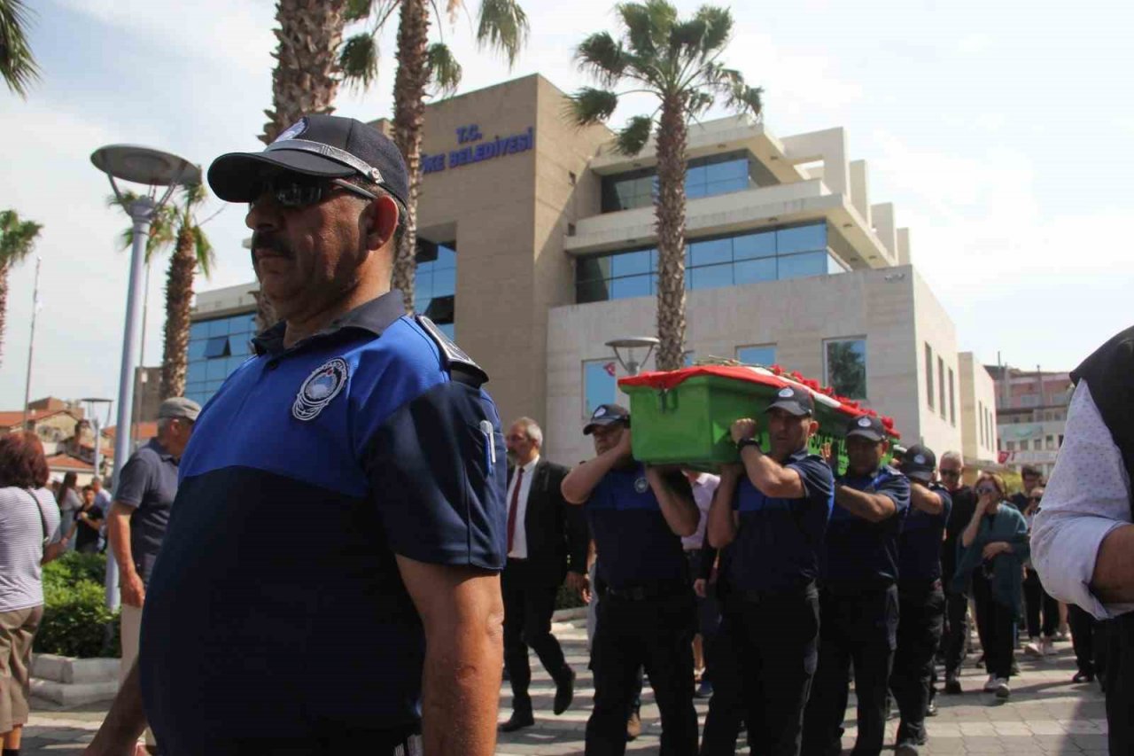 Söke Belediye Başkanı Tuncel gözyaşları ve dualarla son yolculuğuna uğurlandı