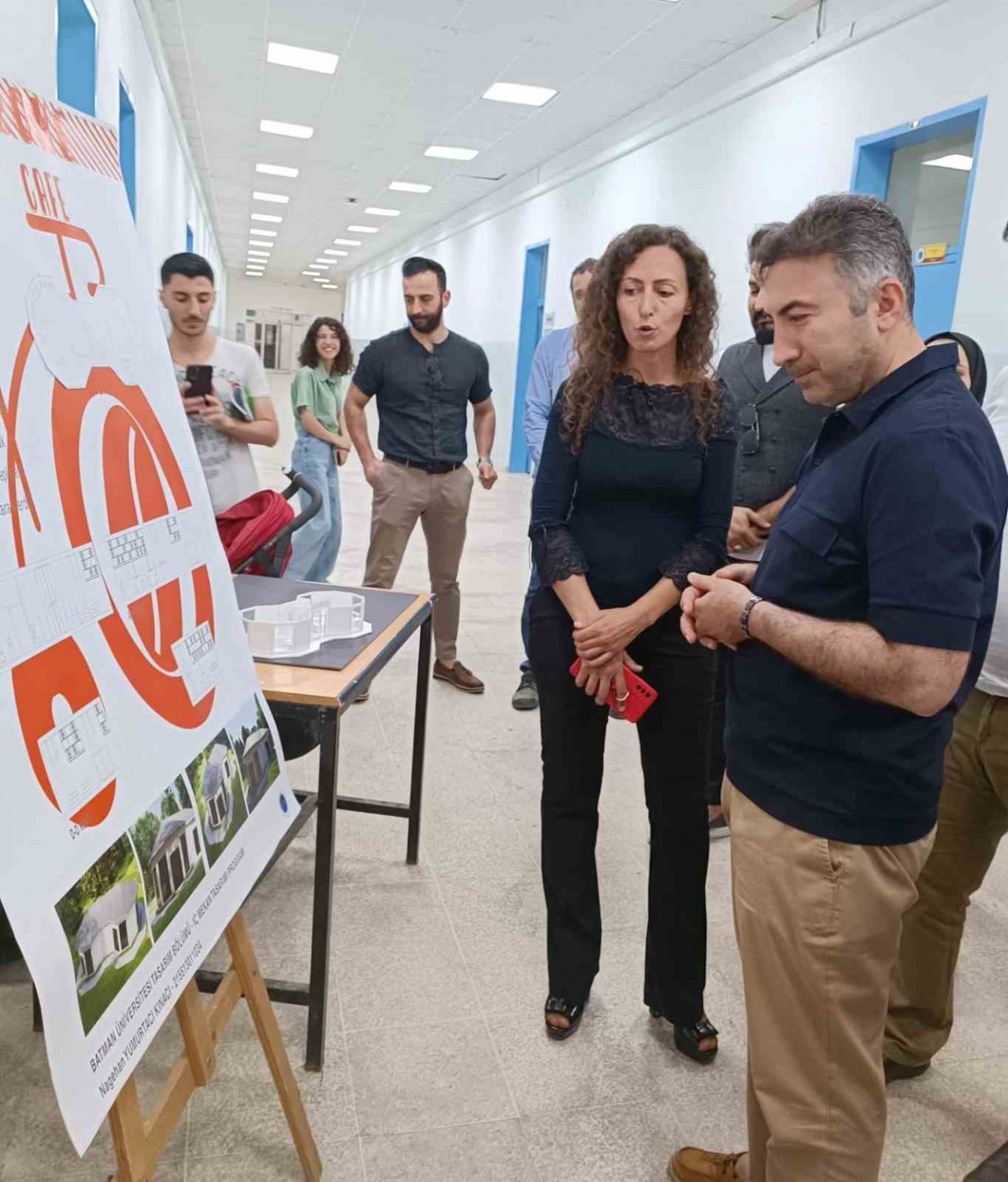 Batman Üniversitesi’nde mezuniyet sergisi