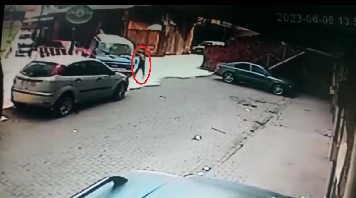 Kendi aracı gibi binip uyuya kaldılar, ateşe verip gittiler