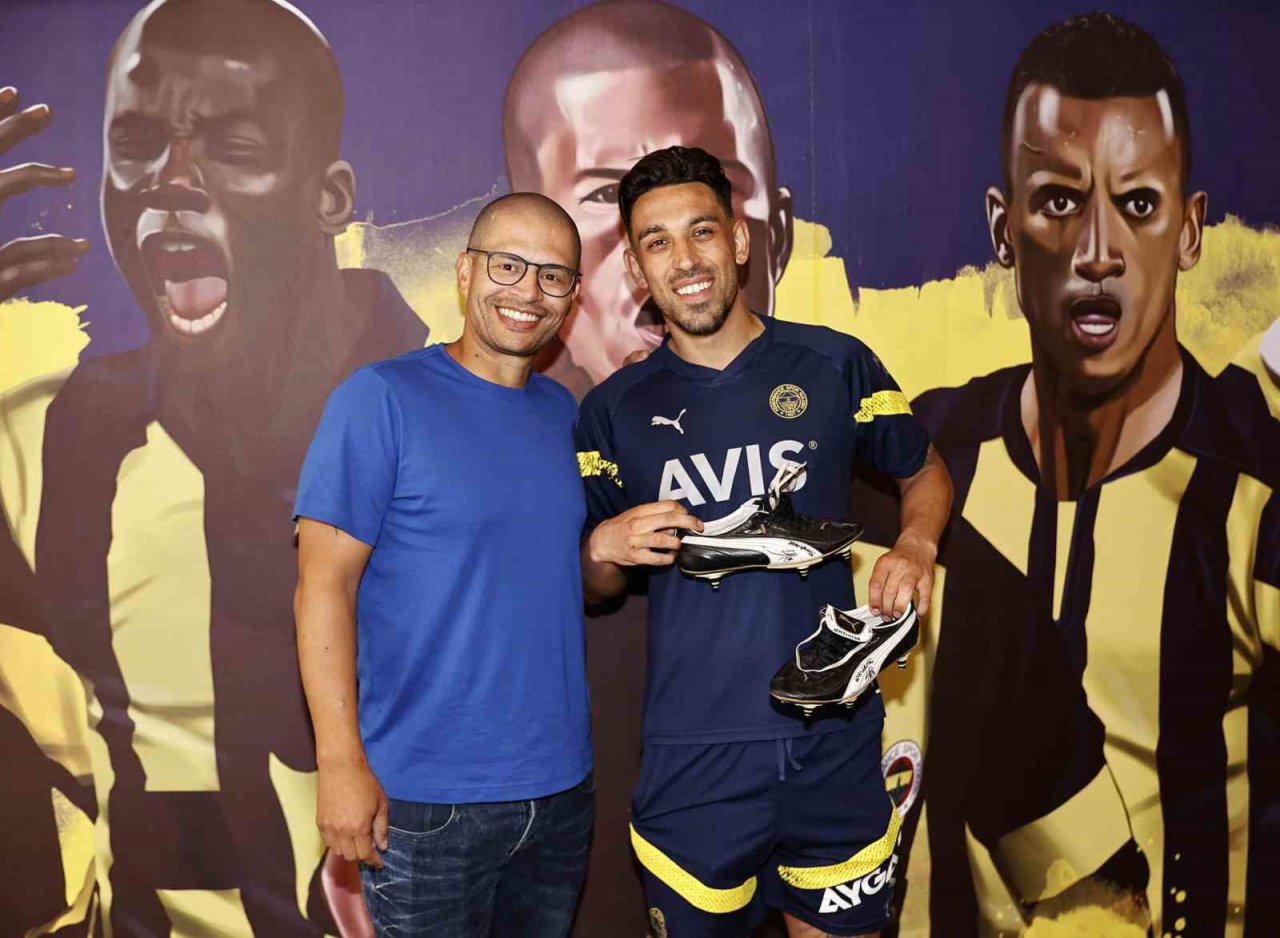 Alex de Souza’dan, Fenerbahçe’ye ziyaret