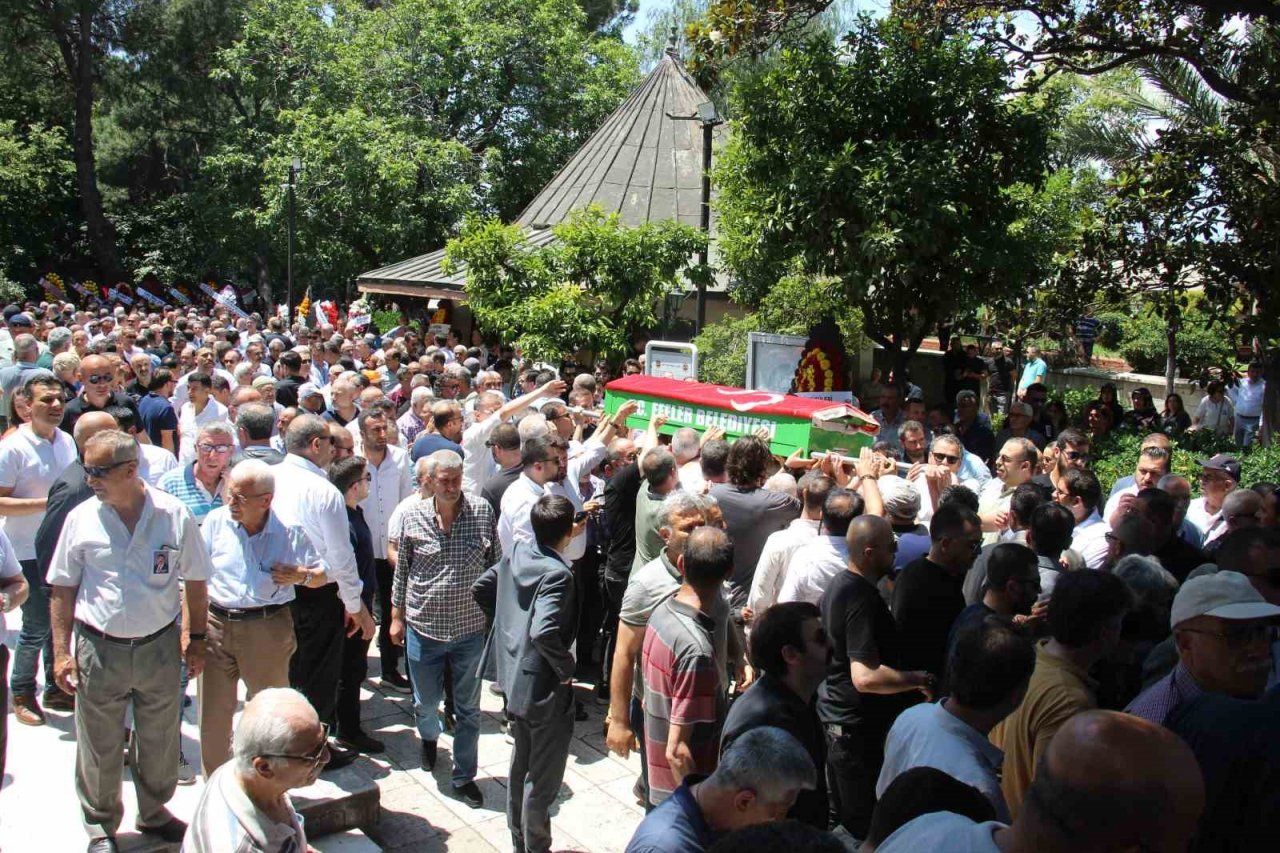 MHP’li Belediye Meclis Üyesi Akçöltekin son yolculuğuna uğurlandı