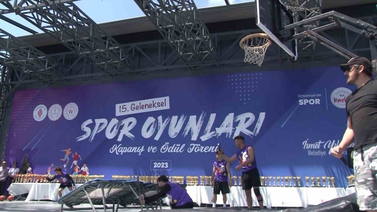 15. Geleneksel Ümraniye Spor Oyunları’nda ödüller sahiplerini buldu