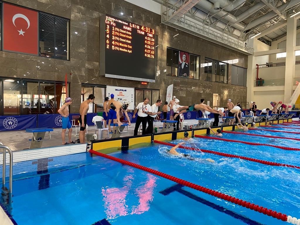 22 ilden gelen 245 sporcu Bolu’da birincilik için yarışacak