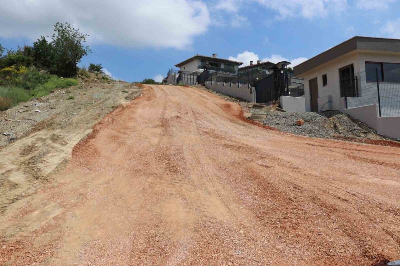 Kabaoğlu’nda asfalt hazırlığı başladı