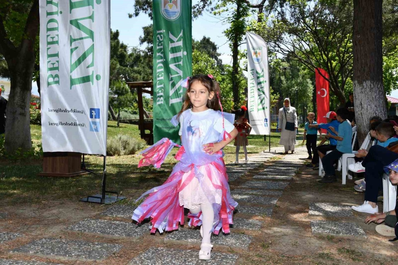 İznik’te geri dönüşüm defilesi