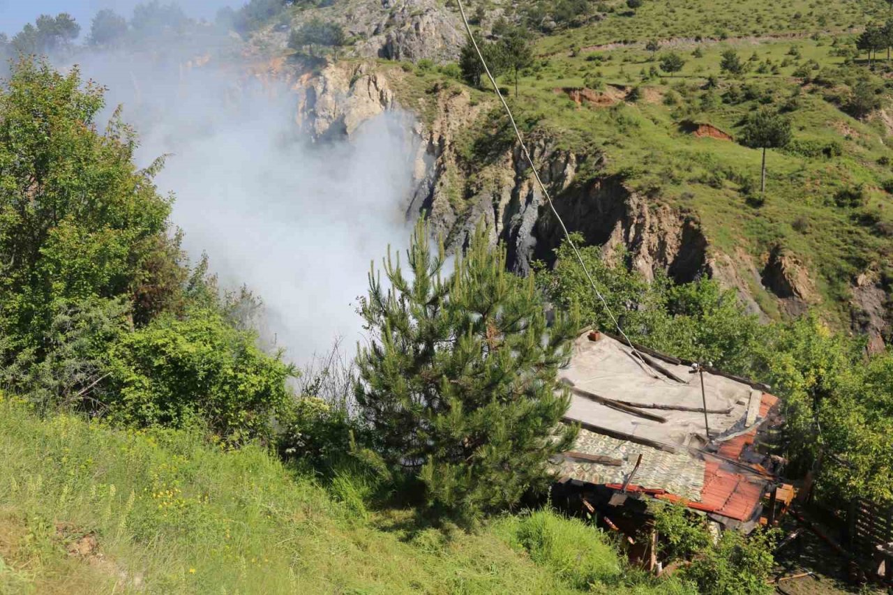 Bağ evinde korkutan yangın