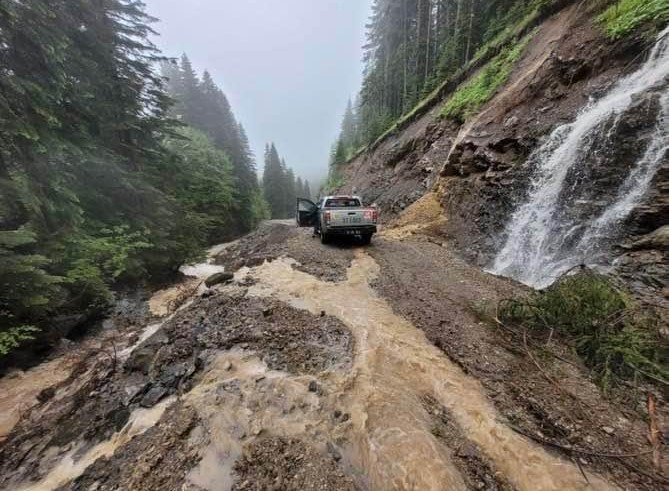 Kastamonu’da sel sebebiyle yolu kapanan köy sayısı 17’ye düştü