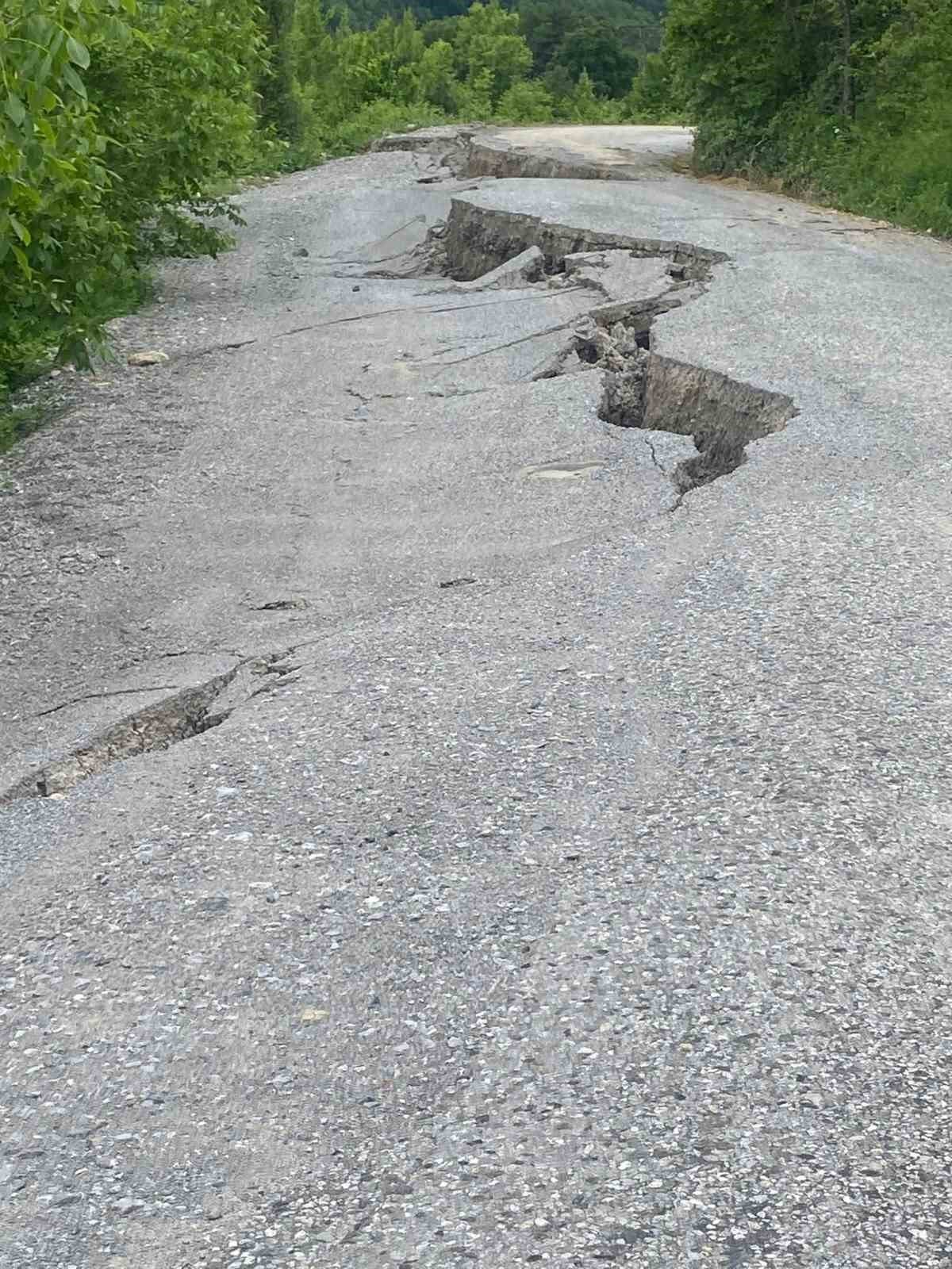 Kastamonu’da sel sebebiyle yolu kapanan köy sayısı 17’ye düştü