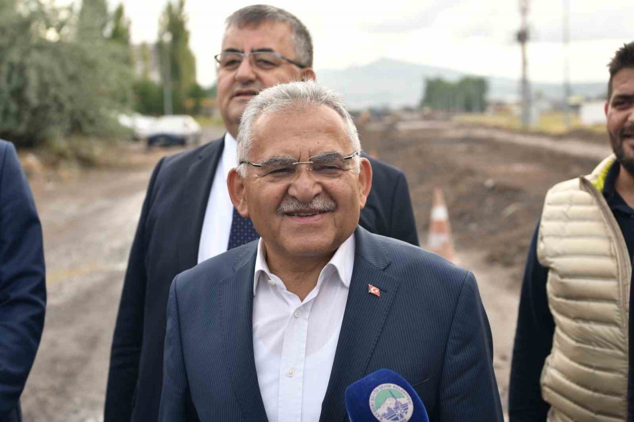 Başkan Büyükkılıç: “Kayseri’mizin bizi seven, güvenen insanlarına ne yapsak az”