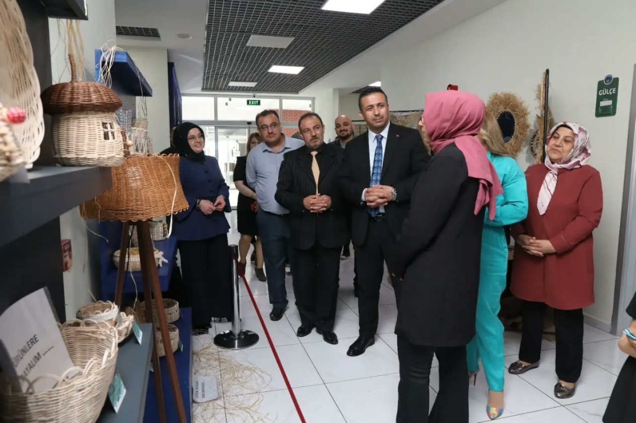 Büyükşehir’den Hayat Boyu Öğrenme Haftası’nda sergi