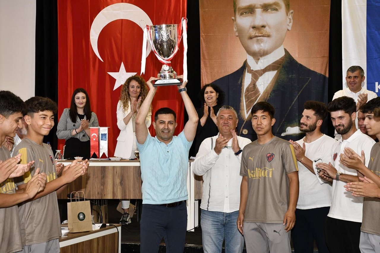 Kuşadası Belediye Başkanı Günel: "Benim için Kuşadası her şeyin üzerinde"