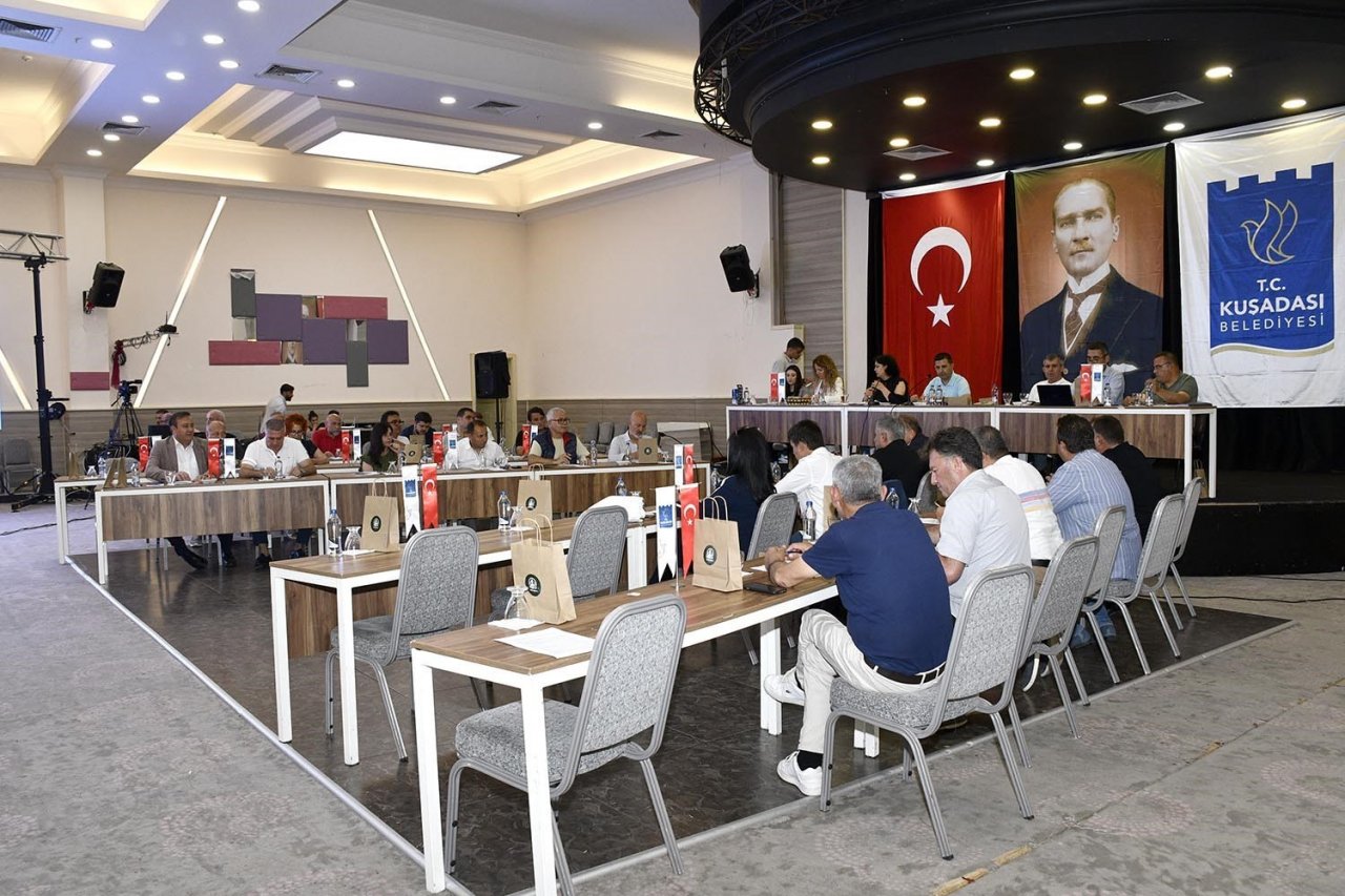 Kuşadası Belediye Başkanı Günel: "Benim için Kuşadası her şeyin üzerinde"