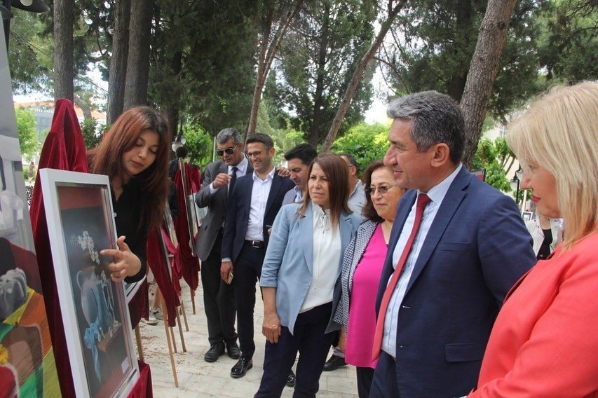 Muğla Güzel Sanatlar Lisesi’nde Resim Sergisi düzenlendi