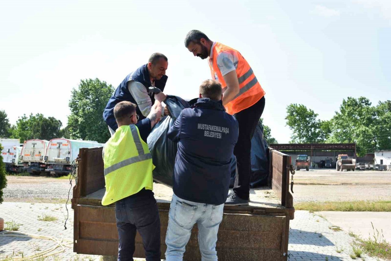 Başkan Kanar "Organik kompostlarımızı, yeşil alanlarla buluşturuyoruz’’