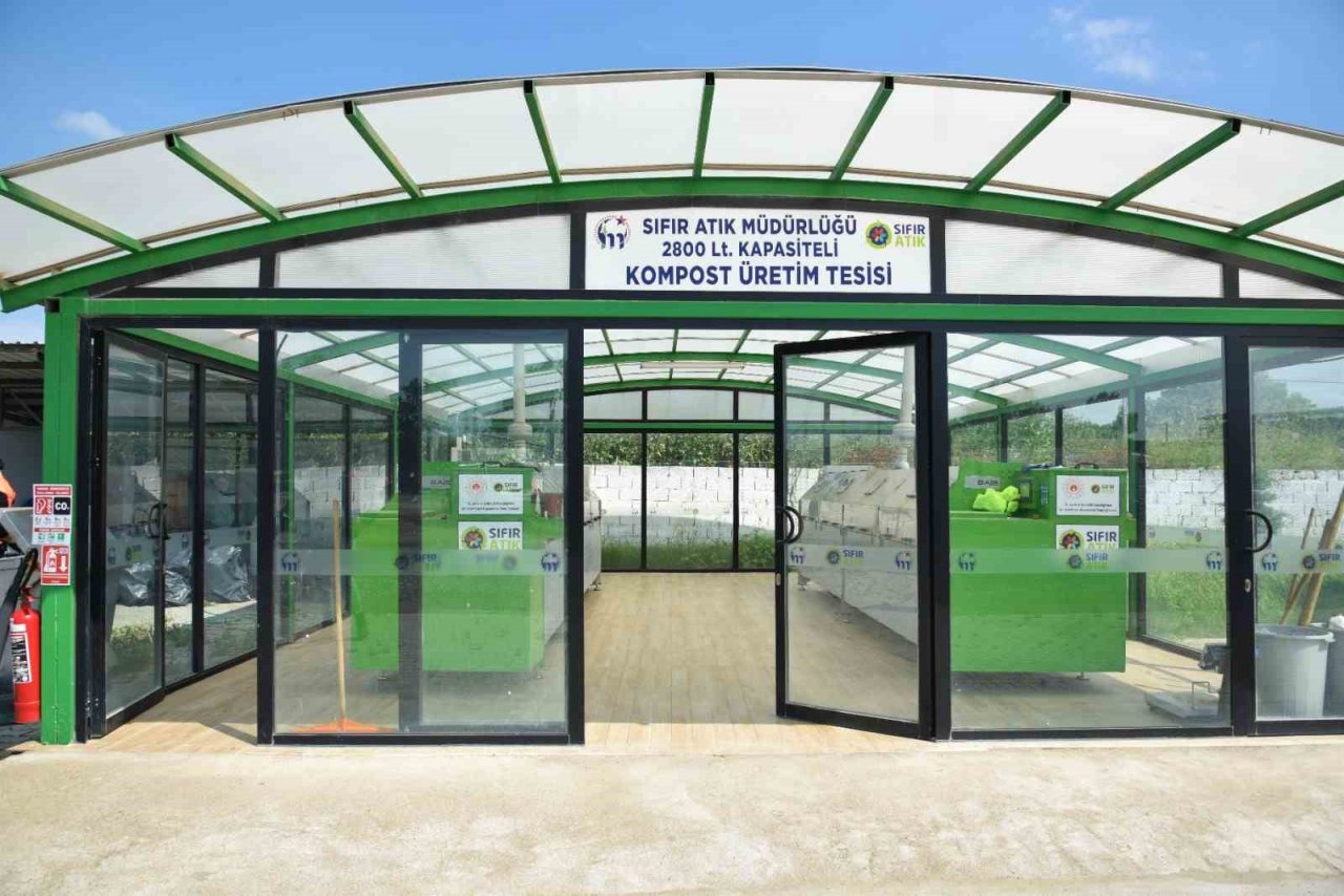 Başkan Kanar "Organik kompostlarımızı, yeşil alanlarla buluşturuyoruz’’
