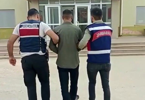 Gaziantep’te çeşitli suçlardan aranan 30 şahıstan 22’si tutuklandı