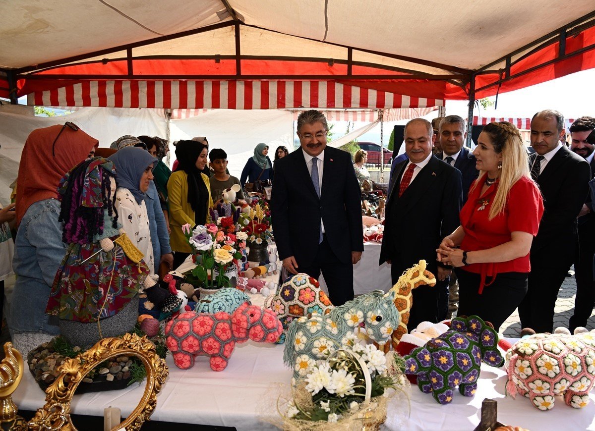 Osmaniye’de ’Hayat Boyu Öğrenme’ etkinlikleri