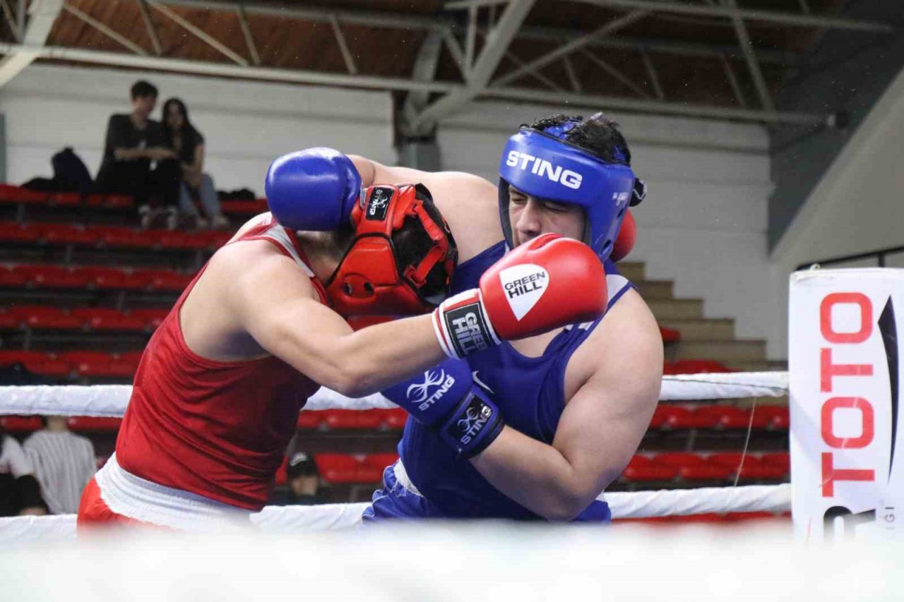 Yıldız Erkekler ve Kadınlar Türkiye Ferdi Boks Şampiyonası tamamlandı