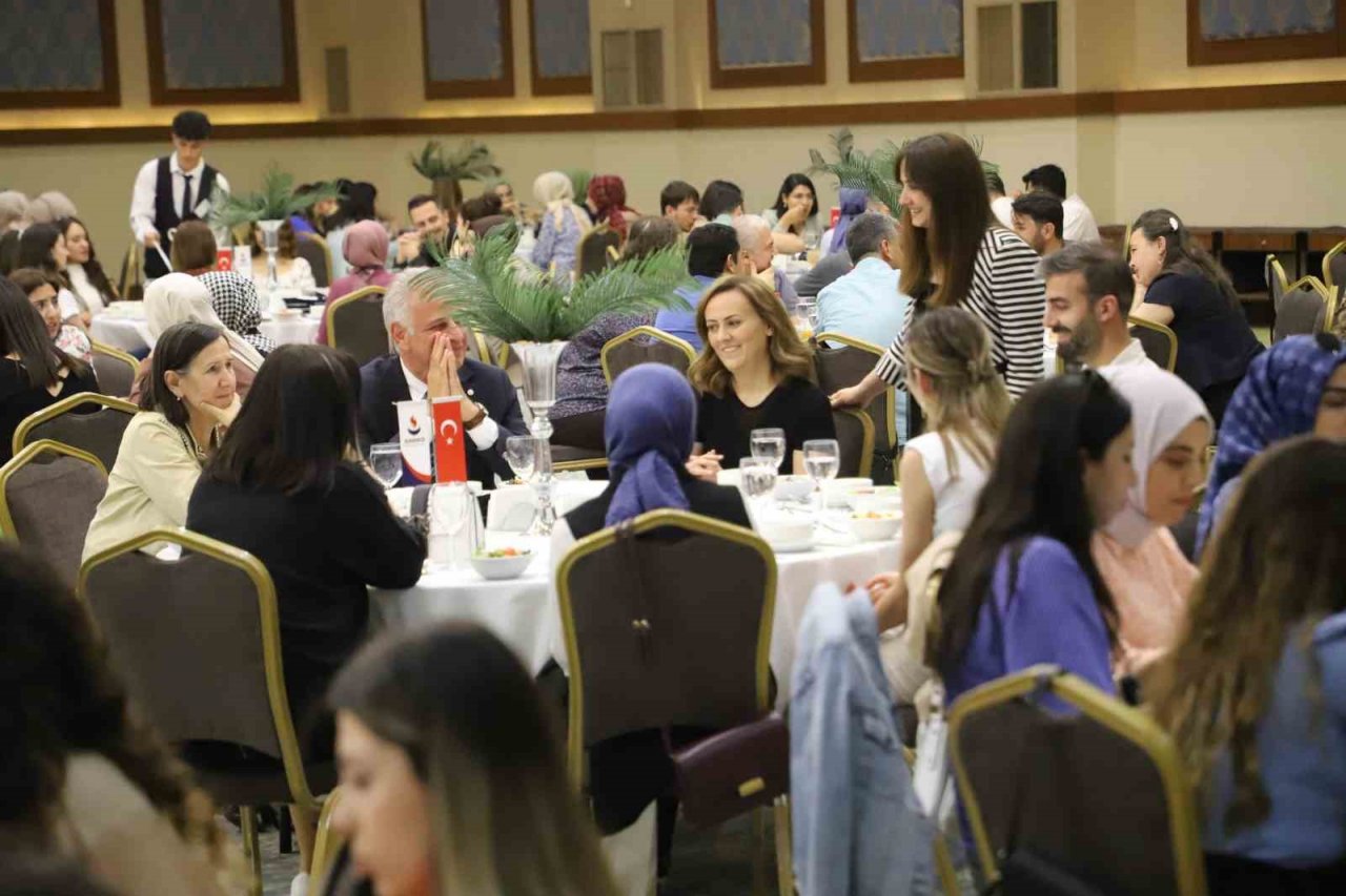 Psikolojik danışman ve rehber öğretmenleri Sanko Üniversitesi’nde buluştu