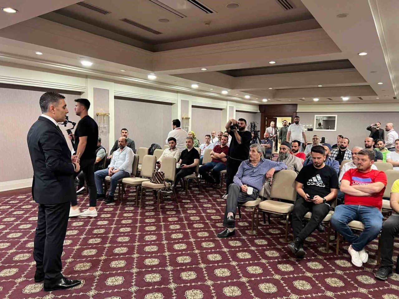 Esnafı güçlendiren iş modeliyle öne çıkan marketler zinciri Trabzon’da esnafla buluştu