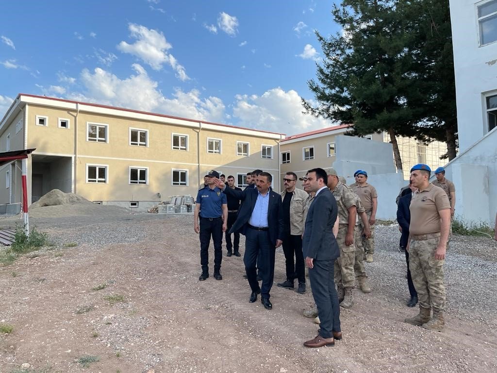 Siirt Valisi Hacıbektaşoğlu’dan taziye ziyareti
