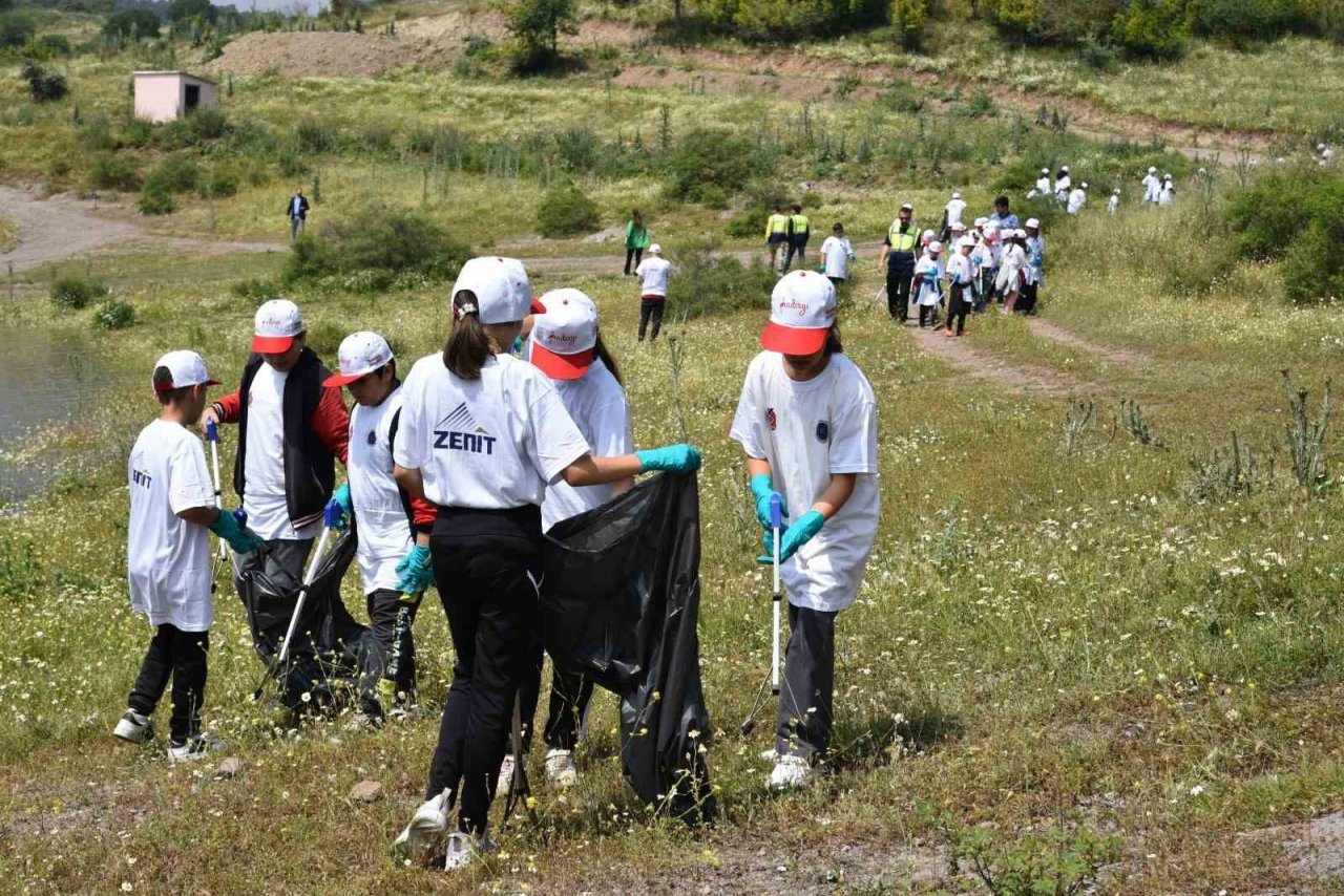 Sındırgı’da temiz çevre etkinlikleri gerçekleşti