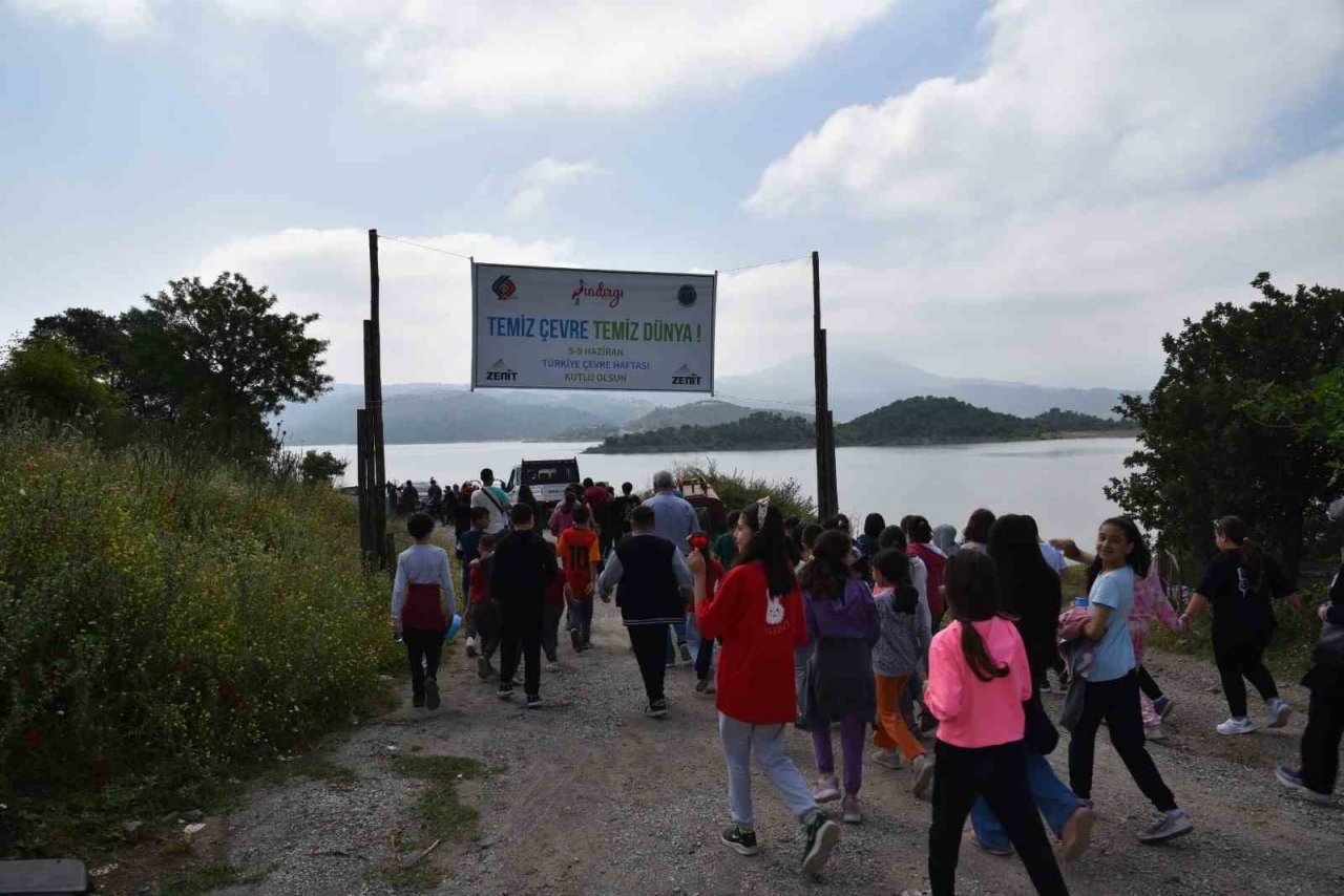 Sındırgı’da temiz çevre etkinlikleri gerçekleşti